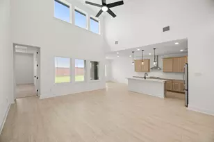 941 Freese St, Justin, TX 76247 - Photo 5