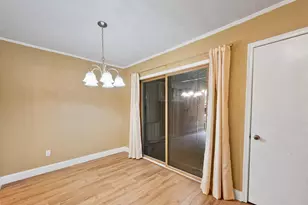 1924 Canterbury St, Irving, TX 75062 - Photo 21