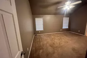 615 Magnolia, Glenn Heights, TX 75154 - Photo 17
