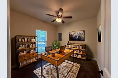 402 W Avenue C, Waxahachie, TX 75165 - Photo 23