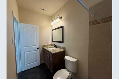 402 W Avenue C, Waxahachie, TX 75165 - Photo 19