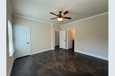 402 W Avenue C, Waxahachie, TX 75165 - Photo 17