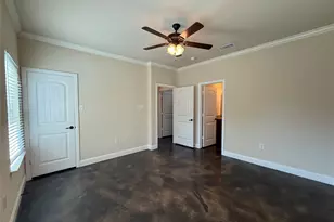 402 W Ave C, Waxahachie, TX 75165 - Photo 17