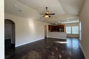 402 W Ave C, Waxahachie, TX 75165 - Photo 7
