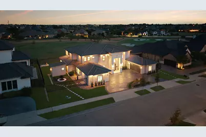 1121 Excalibur Boulevard, Lewisville, TX 75056 - Photo 3