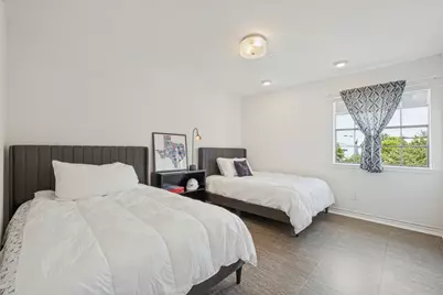 7640 W Greenway Boulevard #8K, Dallas, TX 75209 - Photo 9