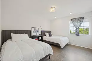 7640 W Greenway Blvd, Dallas, TX 75209 - Photo 9