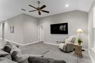 1604 Woodpecker St, Denton, TX 76205 - Photo 23