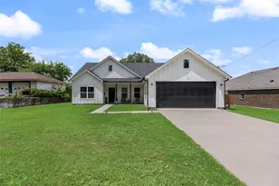 3840 McDougal St, Greenville, TX 75401 - Photo 3