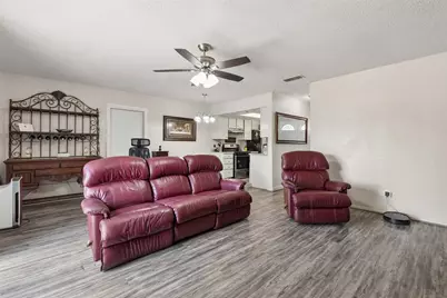 910 Quebec Drive, Garland, TX 75040 - Photo 7