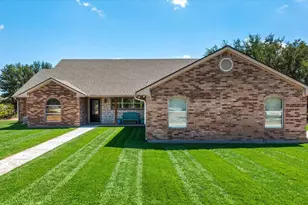4865 Compass Way, Bluff Dale, TX 76433 - Photo 3