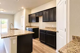 2308 Agate, Glenn Heights, TX 75154 - Photo 7