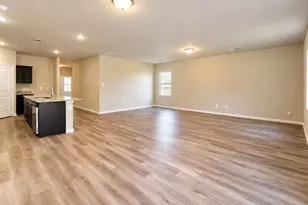 2308 Agate, Glenn Heights, TX 75154 - Photo 5
