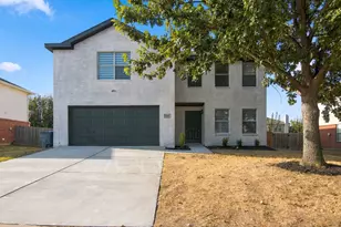717 Redwing Dr, Saginaw, TX 76131 - Photo 1