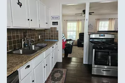 1312 W Park Row Drive, Arlington, TX 76013 - Photo 13