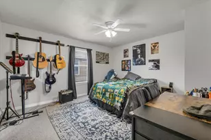 2513 S 2nd St, Waco, TX 76706 - Photo 17