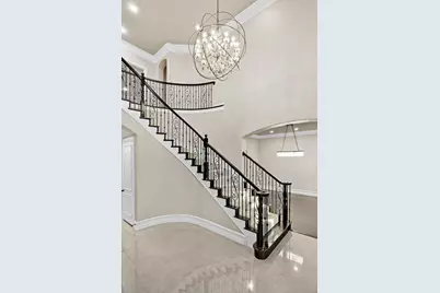 5601 S Woodcreek Circle, McKinney, TX 75071 - Photo 5
