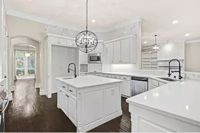5601 S Woodcreek Circle, McKinney, TX 75071 - Photo 9