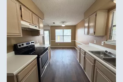 921 Park Place Boulevard, Midlothian, TX 76065 - Photo 7