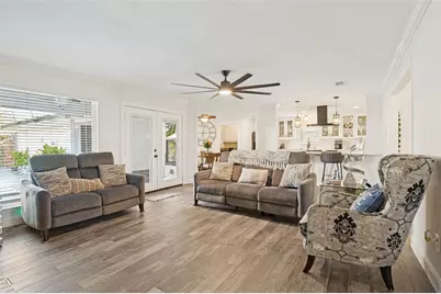 1502 Austrian Road, Grand Prairie, TX 75050 - Photo 7