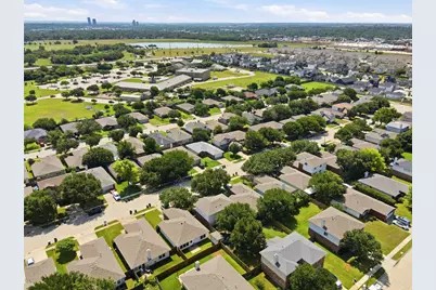 2313 Southway, Denton, TX 76207 - Photo 33