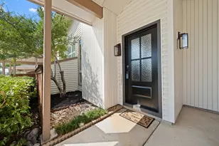 2653 Via Catalina, Carrollton, TX 75006 - Photo 3