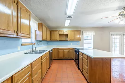 4018 Brook Hollow Drive, Abilene, TX 79605 - Photo 3