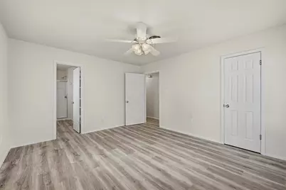 400 E Murdock Street, Collinsville, TX 76233 - Photo 15