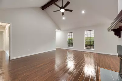2525 W Oakdale Road, Irving, TX 75060 - Photo 19