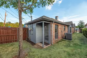 2525 W Oakdale Rd, Irving, TX 75060 - Photo 21