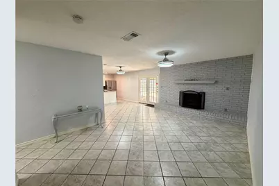 608 Coronado Drive, Denton, TX 76209 - Photo 3