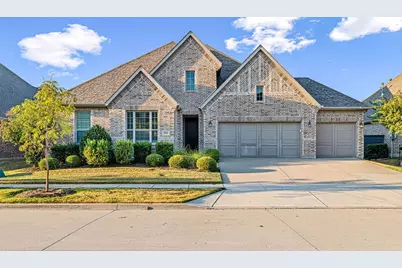 829 Boardwalk Way, Little Elm, TX 76227 - Photo 3