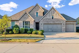 829 Boardwalk Wy, Little Elm, TX 76227 - Photo 3