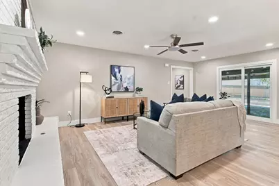 508 Oak Park Drive, Hurst, TX 76053 - Photo 11