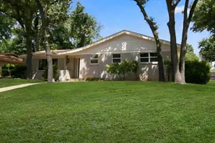 508 Oak Park Dr, Hurst, TX 76053 - Photo 3