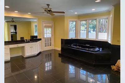 702 Mulberry Drive, Athens, TX 75751 - Photo 13