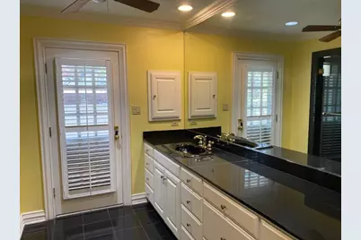702 Mulberry Drive, Athens, TX 75751 - Photo 15
