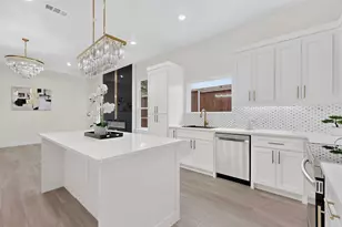 1717 Pear St, Dallas, TX 75215 - Photo 9