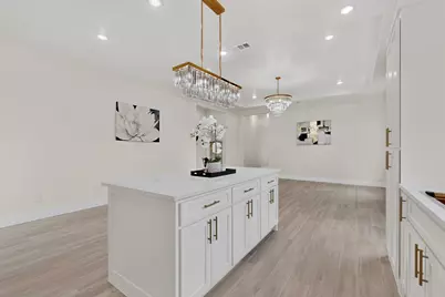 1717 Pear Street, Dallas, TX 75215 - Photo 11