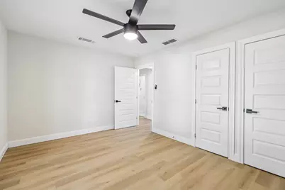 9008 Flicker Lane, Dallas, TX 75238 - Photo 25