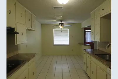 1928 Hurstview Drive, Hurst, TX 76054 - Photo 7