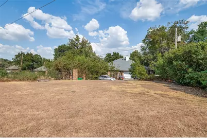 1901 Wedgewood Drive, Grand Prairie, TX 75050 - Photo 25