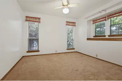 1901 Wedgewood Drive, Grand Prairie, TX 75050 - Photo 15