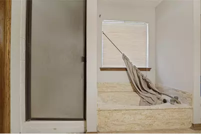 1901 Wedgewood Drive, Grand Prairie, TX 75050 - Photo 17