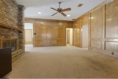1901 Wedgewood Drive, Grand Prairie, TX 75050 - Photo 5
