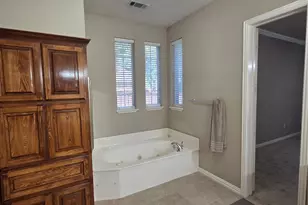 1670 Oak Ridge Dr, Corinth, TX 76210 - Photo 17