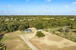1207 N Interstate Hwy 45, Ennis, TX 75119 - Photo 3