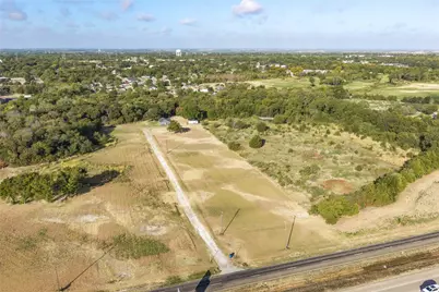 1207 N Interstate Highway 45, Ennis, TX 75119 - Photo 9