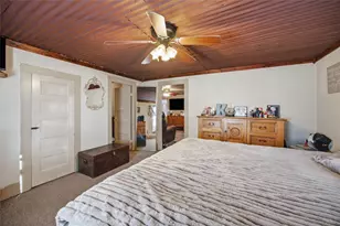 1207 N Interstate Hwy 45, Ennis, TX 75119 - Photo 27