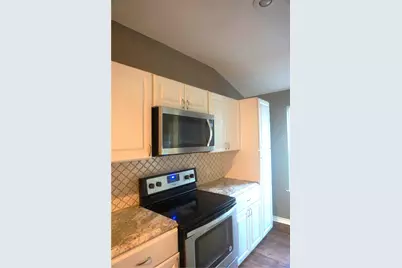 127 E Hull Street, Denison, TX 75021 - Photo 9